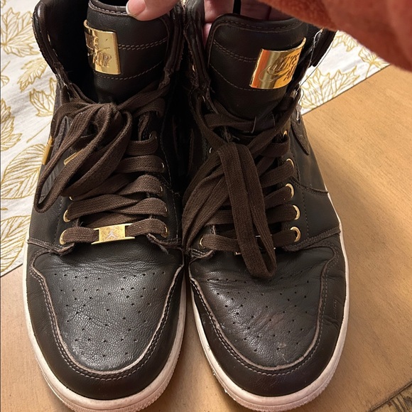 Nike Air Jordan 1 Retro High OG Pinnacle in the "Baroque Brown" colorway size 12 - Picture 7 of 7
